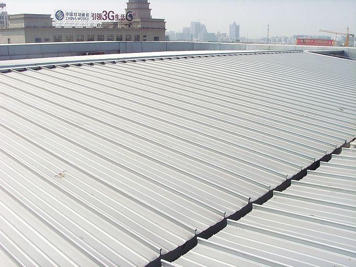 新疆厂家直销 铝镁锰直立锁边暗扣瓦铝镁锰合金耐腐蚀屋面板
