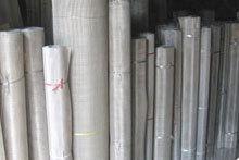 安平华泰供应不锈钢宽幅网、不锈钢网片、黑丝布网片