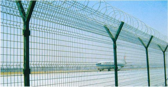 【机场围栏网】机场隔离网 刀刺护栏网厂家