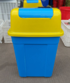 30升方头塑料垃圾桶
