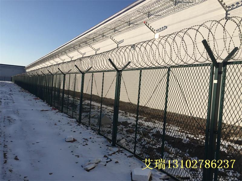 艾瑞看守所钢网墙安装-赤峰监狱钢网墙价格-监狱钢网墙厂