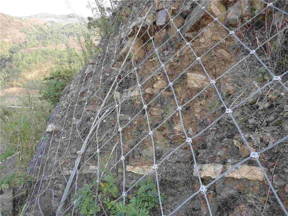 高速边坡挂网,石方边坡被动防护网,主动防护网网格
