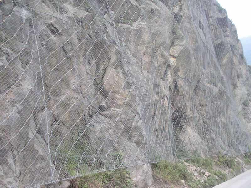 钢丝绳边坡防护网 柔性防护网