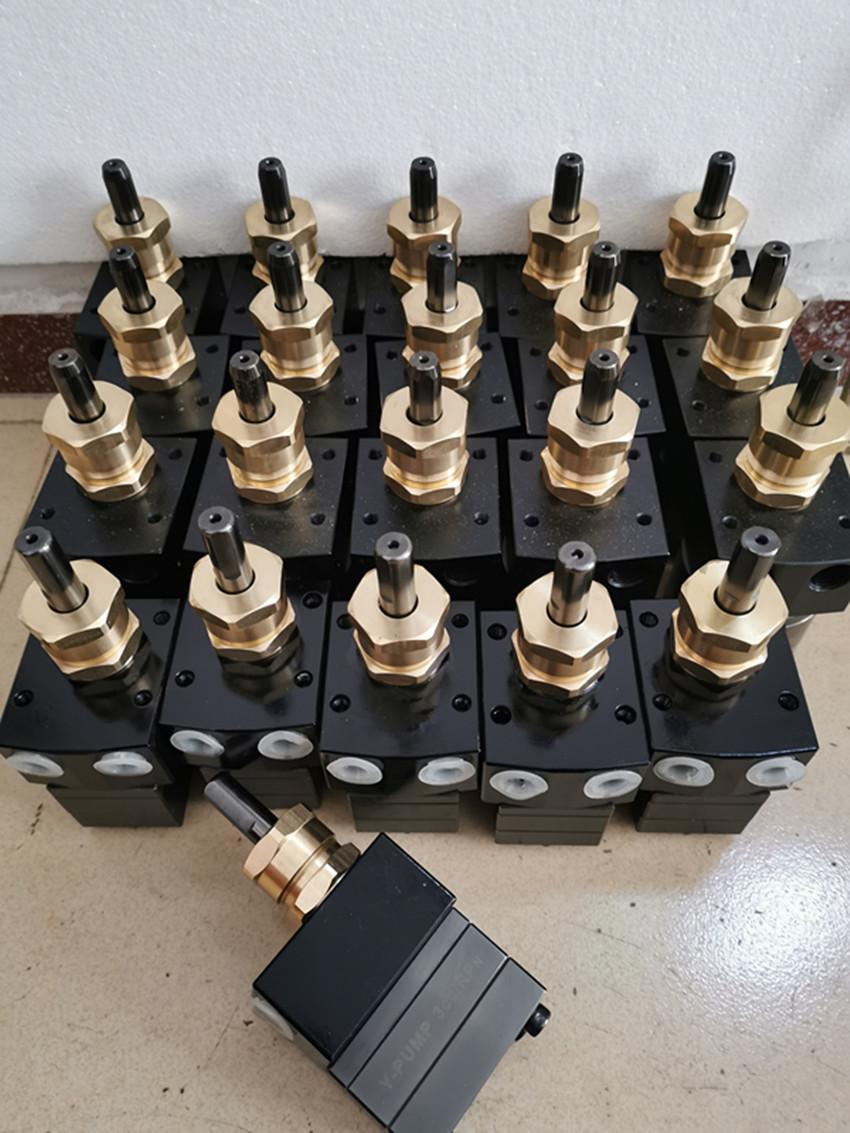 DISK油漆齿轮泵耐磨静电输漆齿轮泵（水、油两用型）