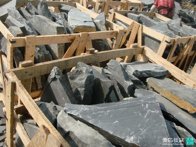 大量供应青石板乱型碎拼板岩 黑色板岩乱型 乱型石板 不规则乱石板