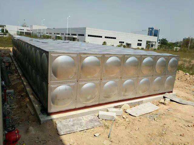 深圳宝安不锈钢水箱方形生活水箱 组合式焊接储水塔 SUS304冲压板厂家直销