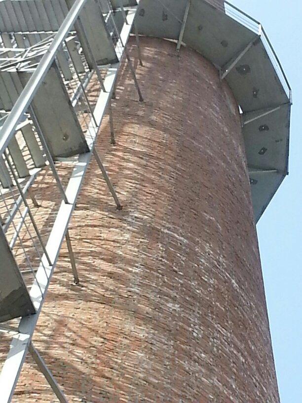 55米砖烟囱安装钢梯平台公司