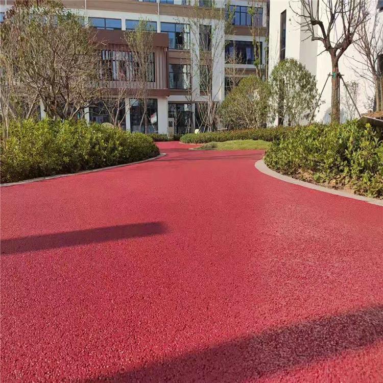 广安市透水砼材料 透水地坪 彩色透水混凝土材料