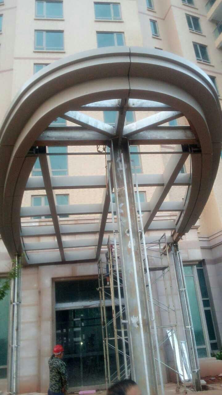 雨棚吊顶铝单板|招牌铝单板
