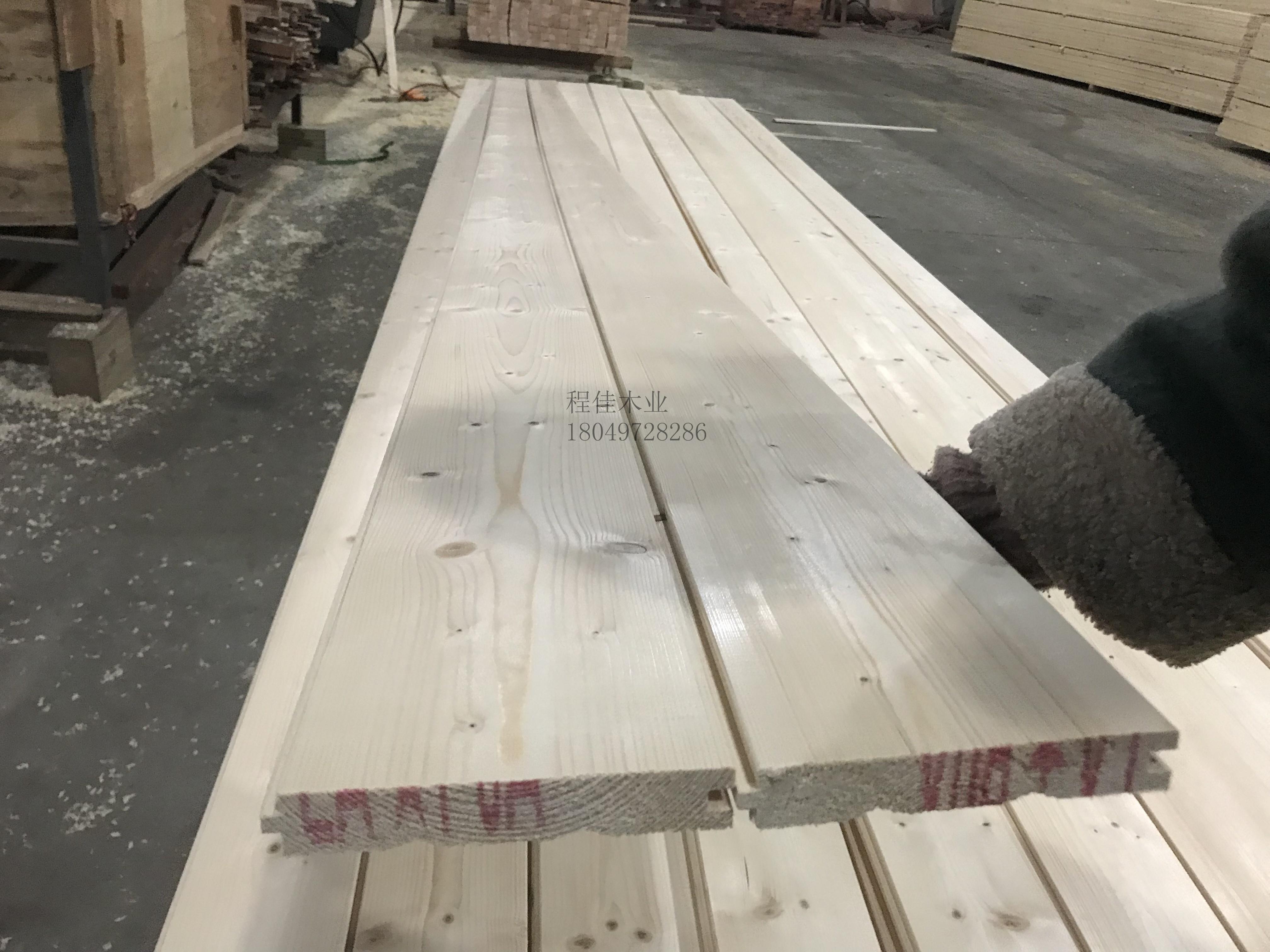 松木地板_松木地板规格_松木地板价格-程佳松木地板厂家