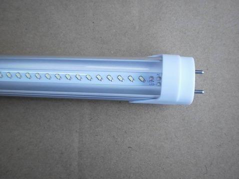 铝塑管30WT8LED日光灯1.5米