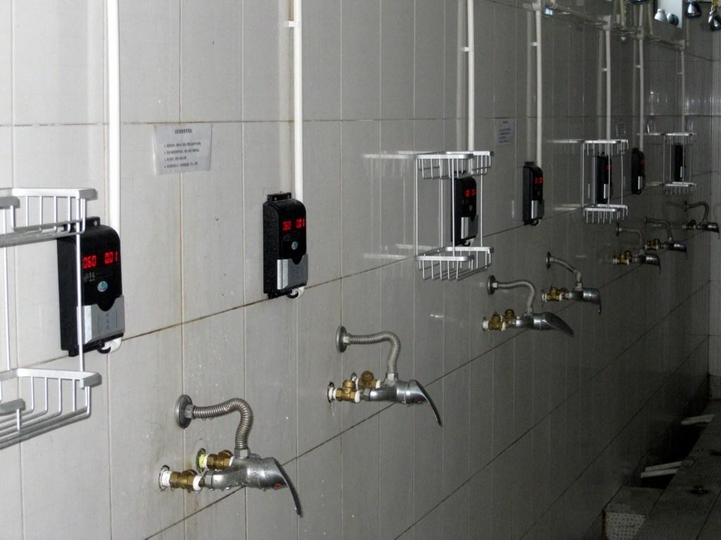 智能IC卡水控机 校园IC卡刷卡器 开水房节水器 淋浴水控机