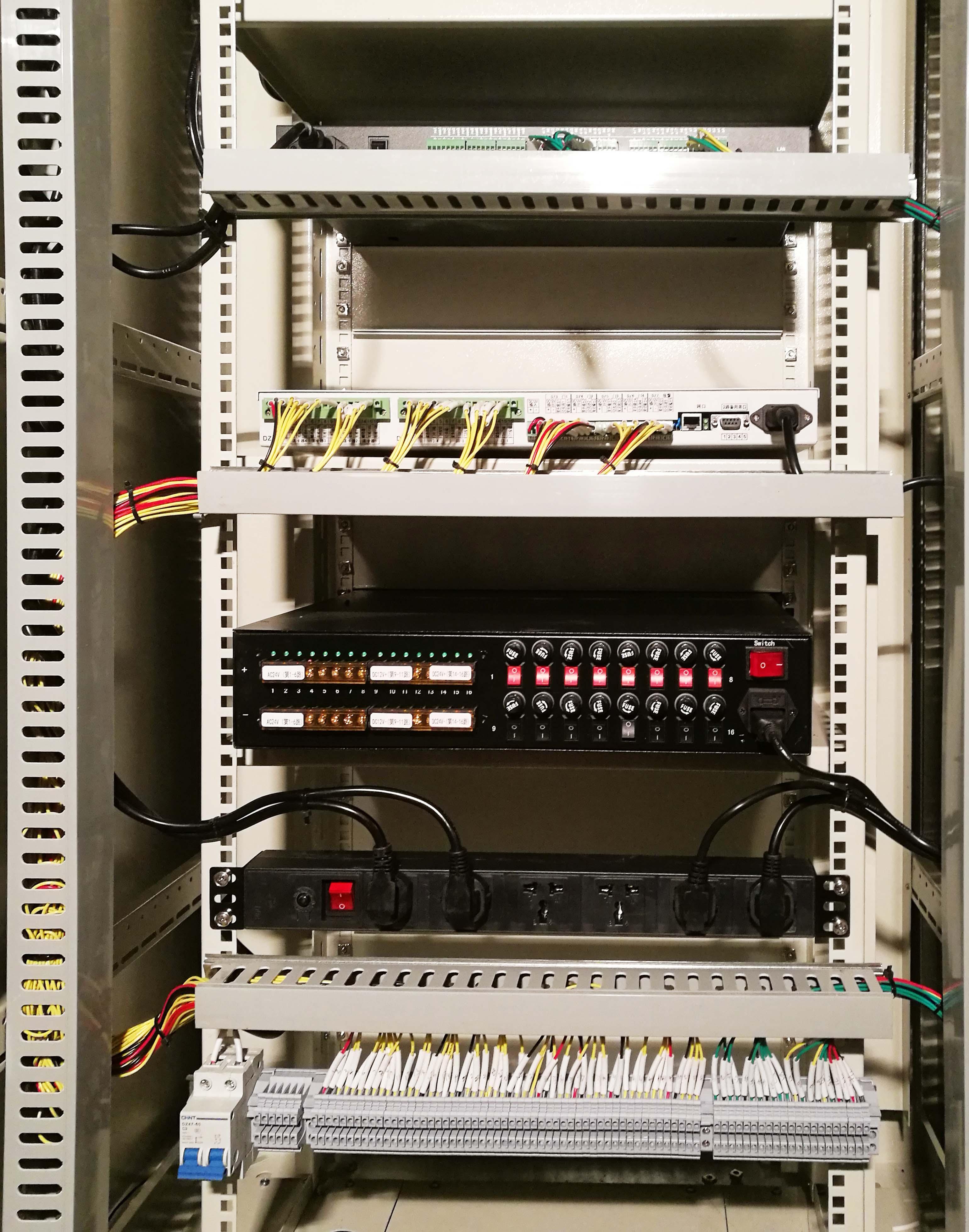 基于HT-iBS虚拟智能总线的配电房在线监测系统