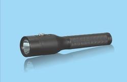 威强照明供应WQ-B3强光手电筒，防爆手电筒，防爆强光手电筒