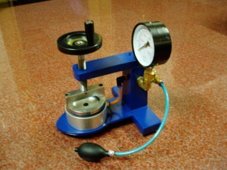 耐水压测试仪