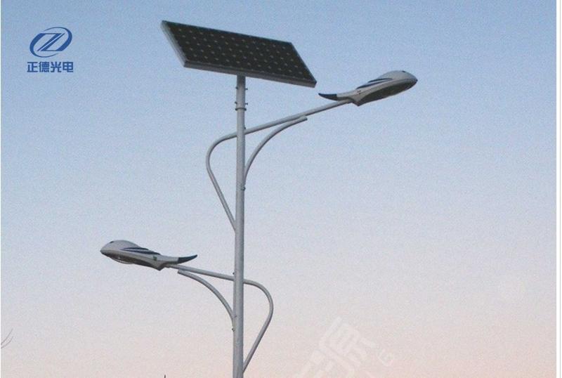 楚雄太阳能路灯/6米30瓦太阳能路灯厂家