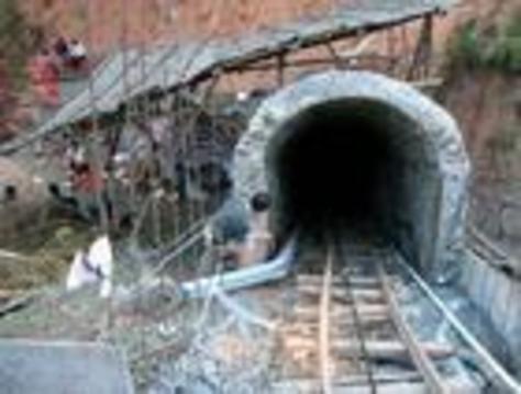 山东乳山市隧道涵洞堵漏公司　