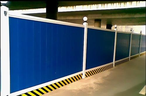深圳地铁PVC围墙