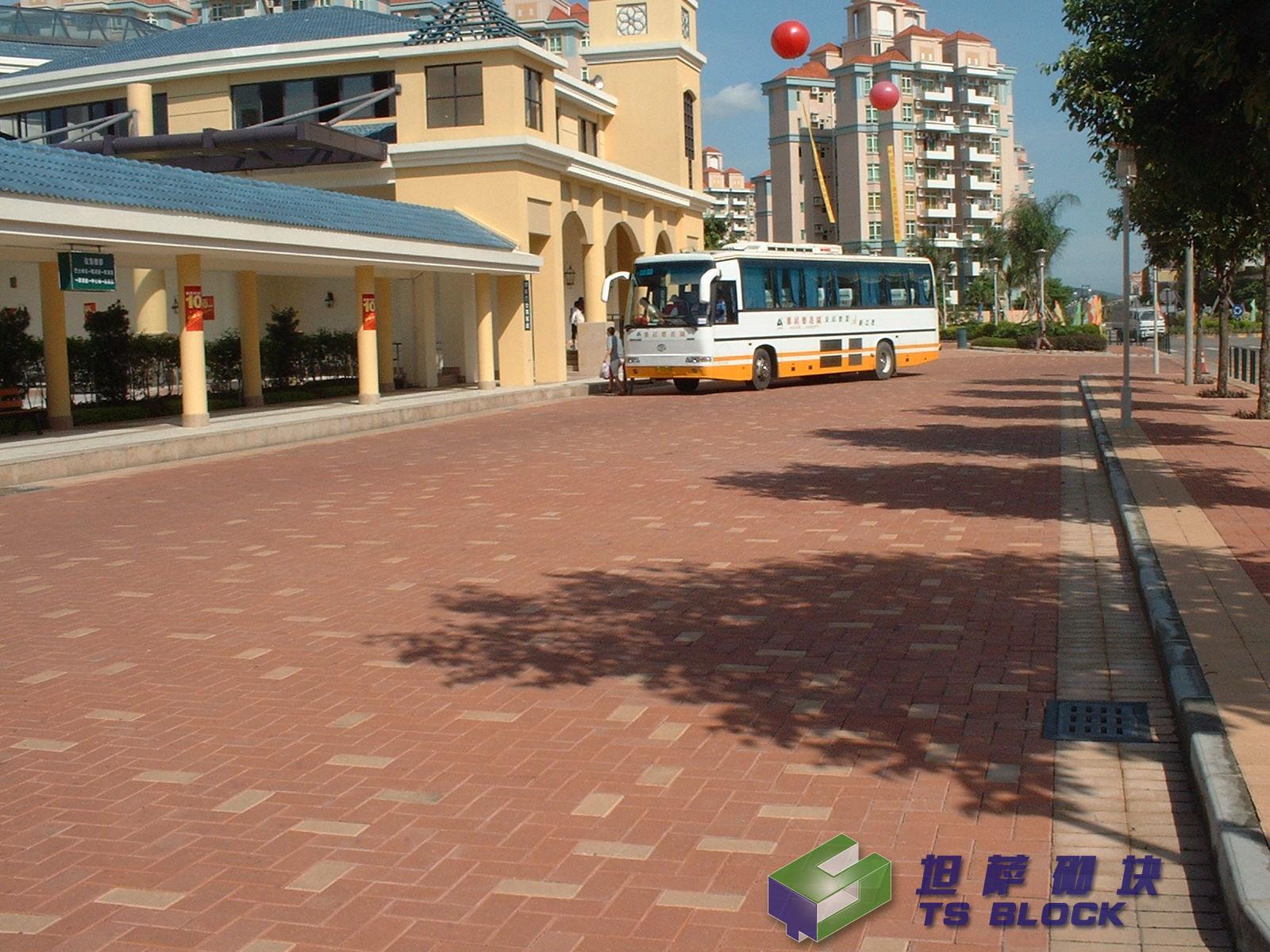 河北钦芃生产销售广场砖