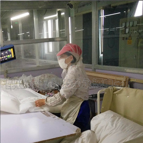上海充绒机厂家；羽绒充棉机生产线