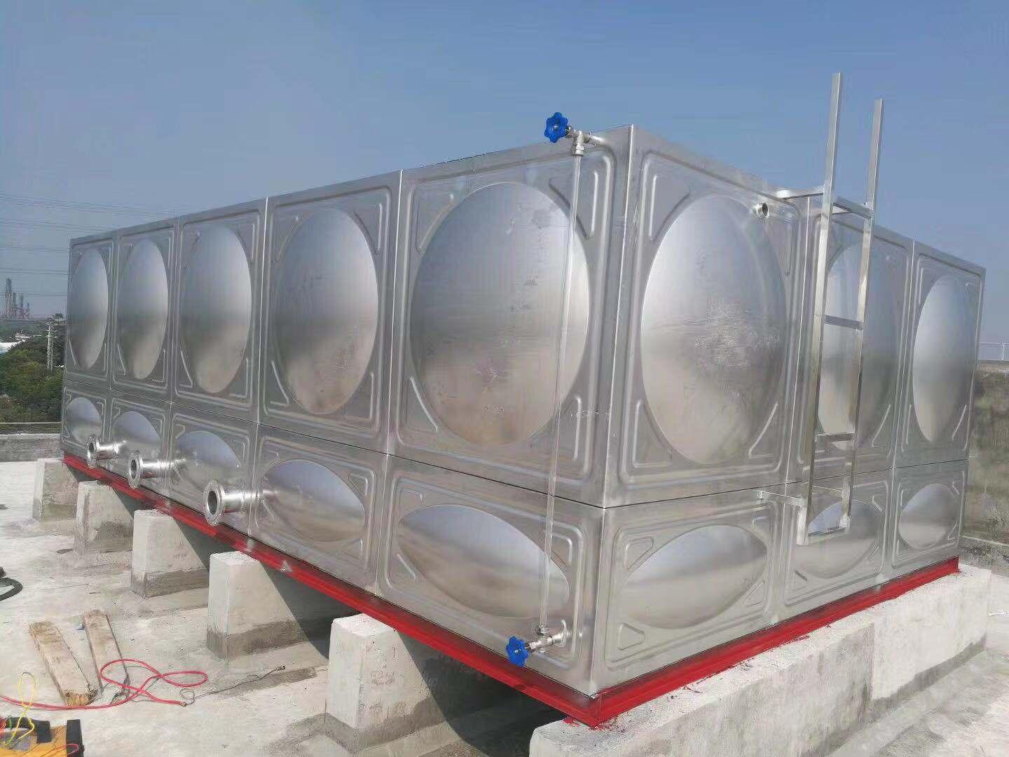 玉林不锈钢水箱厂家直销，方形保温水箱价格，焊接式消防水箱304定制做