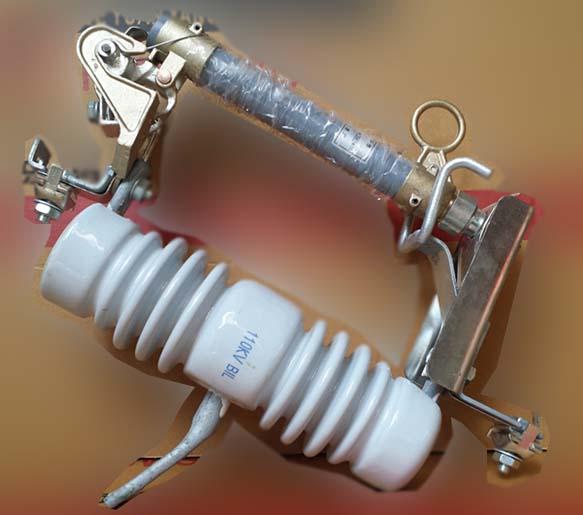 RW12-12(HRW12)型户外交流高压跌落式熔断器