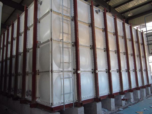 26.25吨玻璃钢生活水箱-五屹