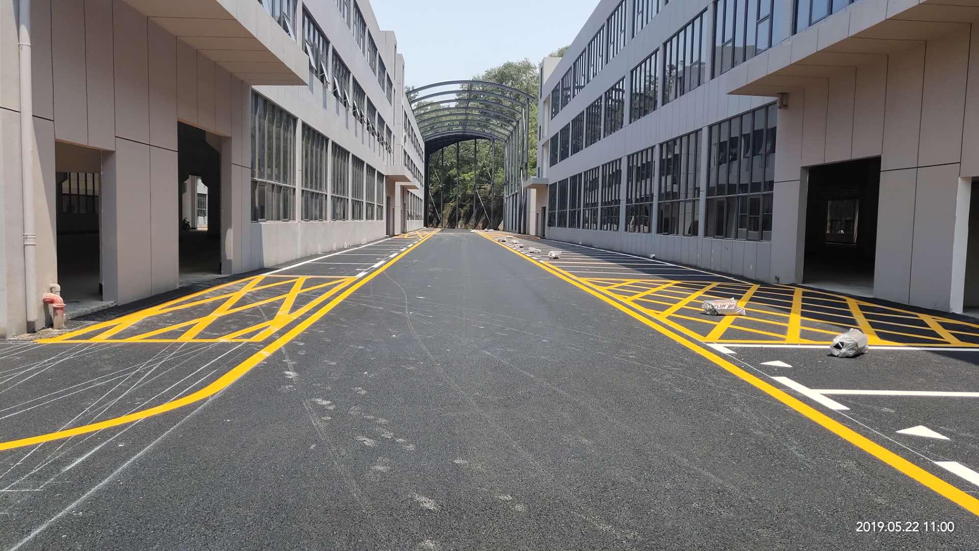 深圳安全道路划线