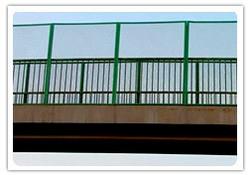 供应桥梁护栏网公路护栏网小区防护网铁艺栅栏