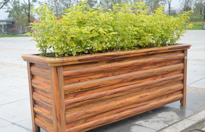 兰州铝合金花箱厂家定制批发，户外金属仿木纹不锈钢材质树木种植箱