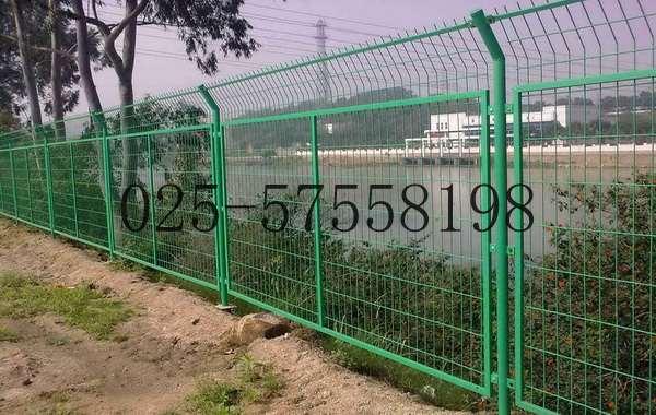 框架护栏网厂家，南京框架护栏网