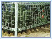 军友供应园林护栏网、公路护栏网、铁路护栏网