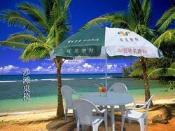 海滩娱乐活动塑料桌椅