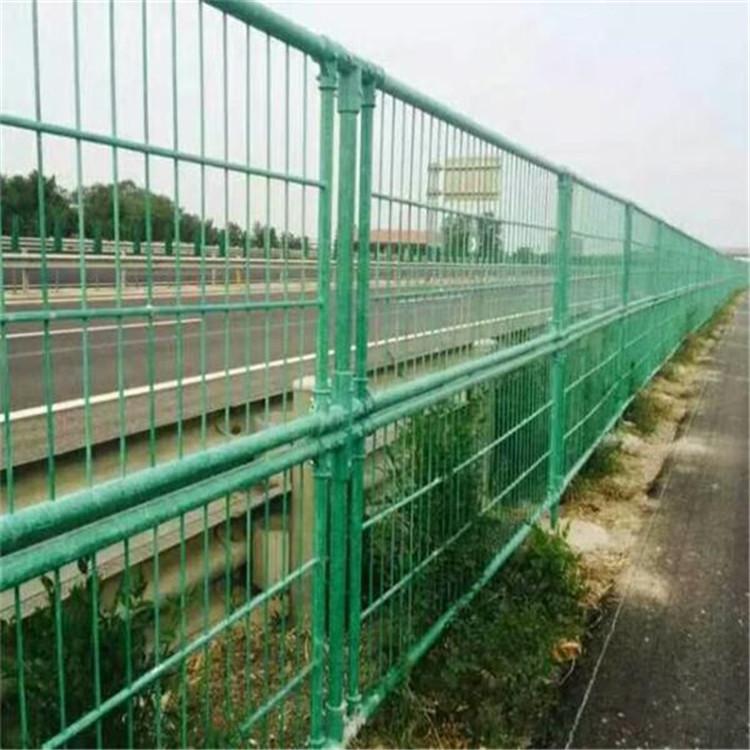 中铁桥梁防抛网浸塑 铁路公路框架护栏网 防眩网高速公路防护网