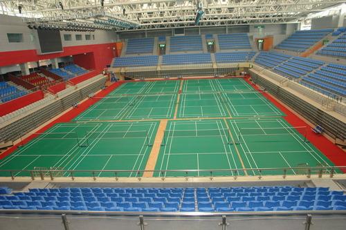 上海室内篮球场运动地胶|专业木纹PVC运动地板|体育馆运动地垫