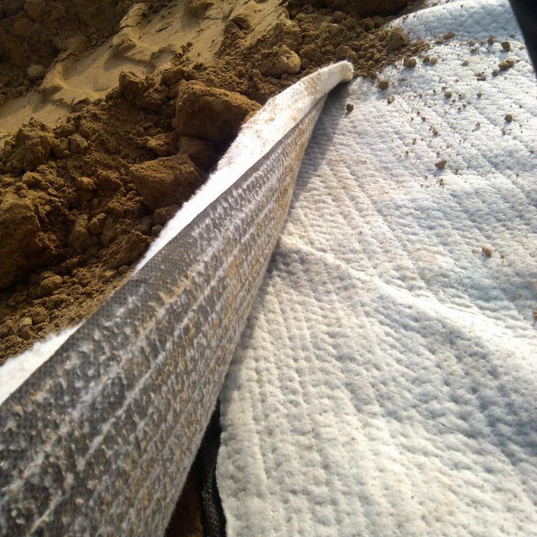 人工湖覆膜防水毯 天然钠基膨润土防水毯