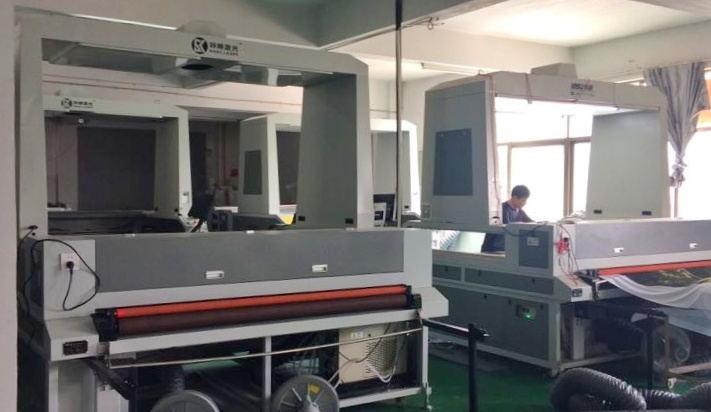 上海咔咻激光专业供应高端有品质的相机激光切割机产品及服务，