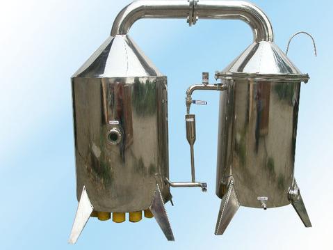供应电高效蒸馏水机--甘肃贵州各地电高效蒸馏水机的销售