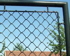 体育场围栏网，球场防护网，操场护栏网，护栏网厂