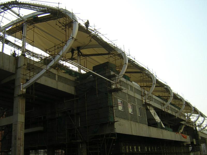 膜结构应用于高铁站台