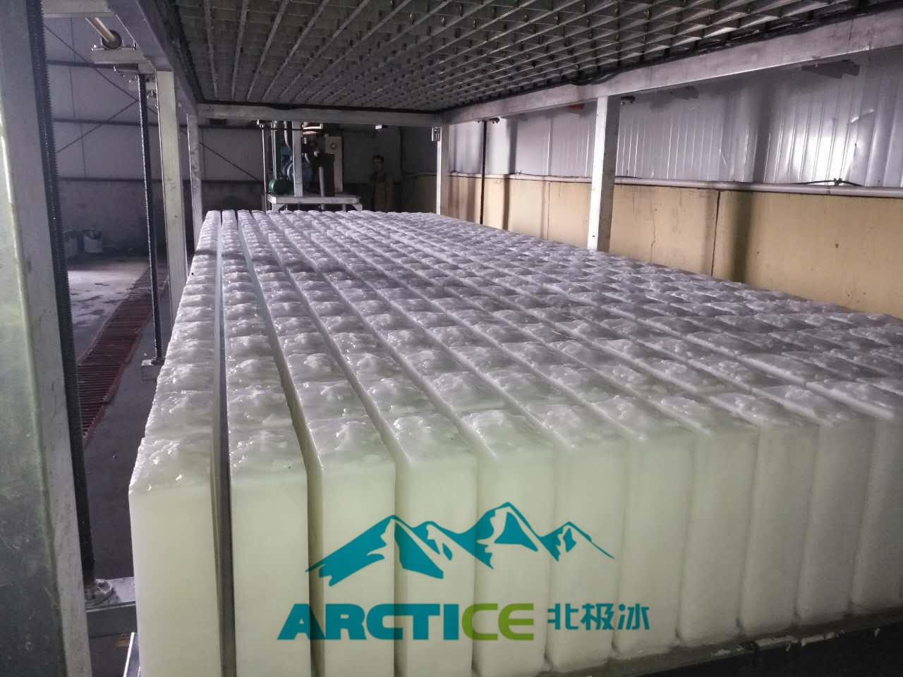 东莞北极冰50吨大型直冷制冰机 直冷冰砖机 直冷块冰机
