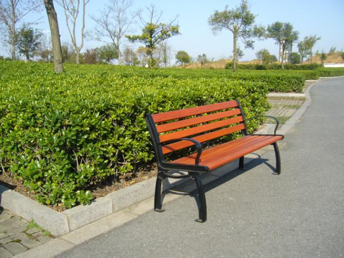 公园椅子厂家直销陕西志诚塑木生产加工供应