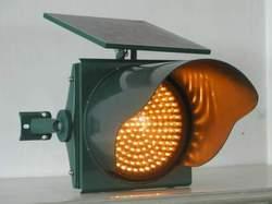 太阳能交通警示灯