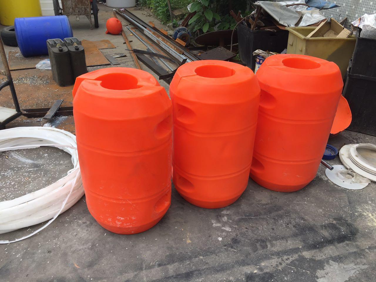 ​上海拦污筒 北京拦河浮筒 拦油拦污塑料桶 反光浮筒拦污
