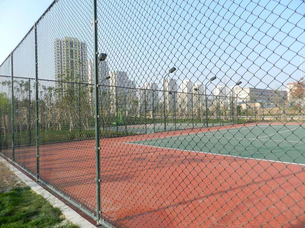 贵州学校体育场围栏网、小区运动场护栏网