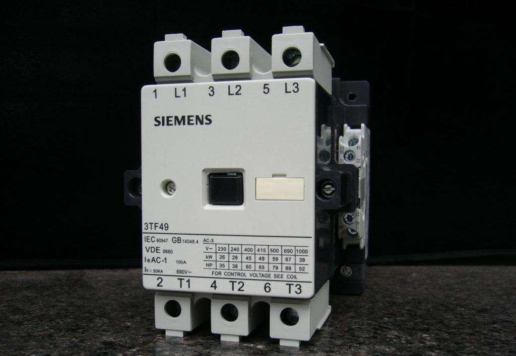供应西门子SIEMENS接触器，SIEMENS断路器，SIEMENS继电器