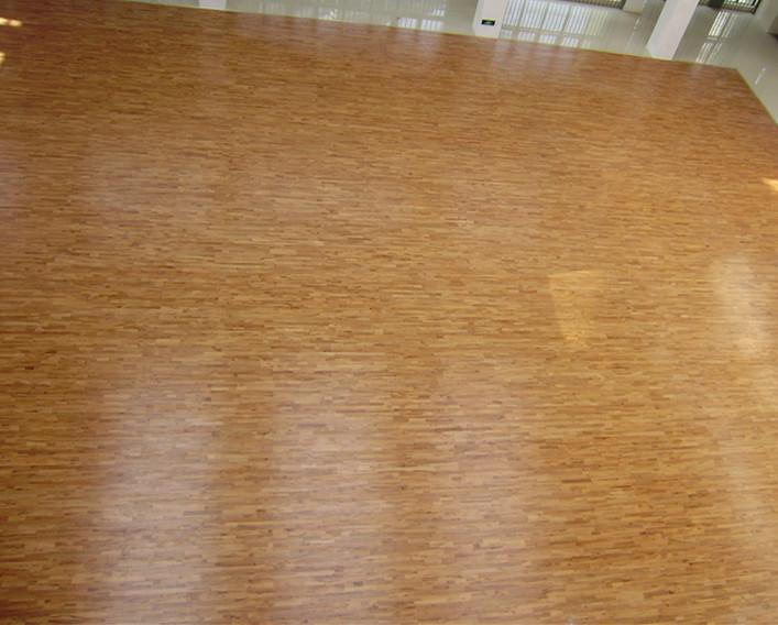 枫木运动木地板，体育木地板安装