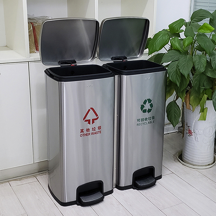 西安60升分类脚踏式不锈钢垃圾桶厂家供应两分类四分类垃圾箱