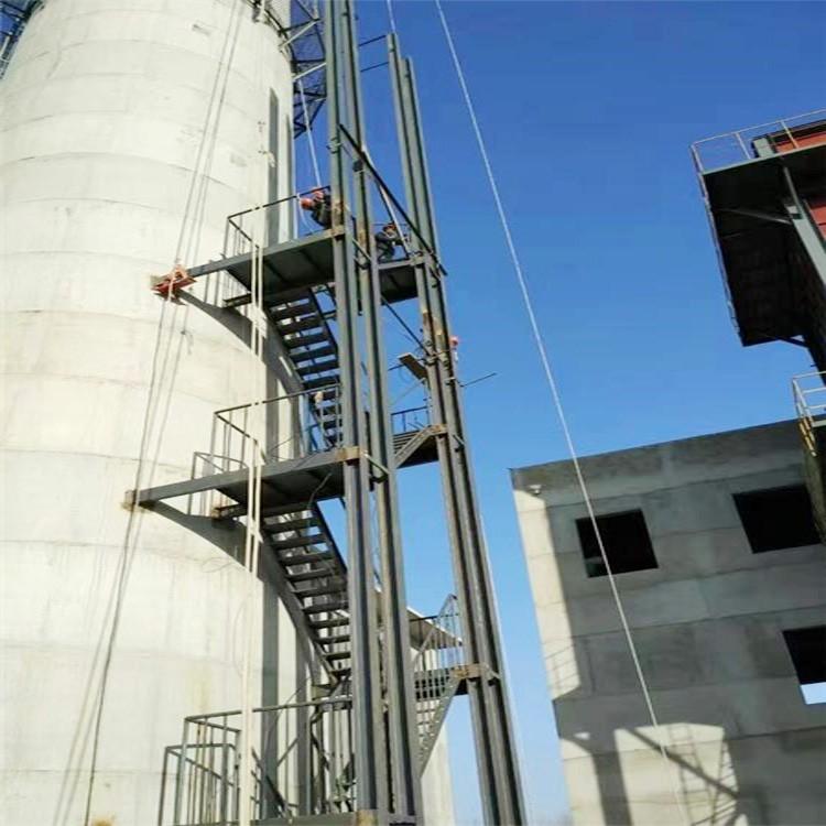 河北烟囱安装旋转梯|烟囱折梯安装|烟囱安装检测平台