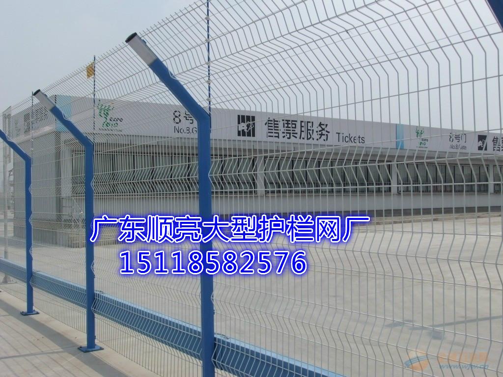 广东护栏网厂、广西围栏网厂、双边护栏网厂家